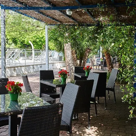 Miriam & Hotel apartamentowy