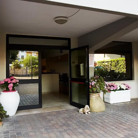 Miriam & Apartmanhotel Pietra Ligure