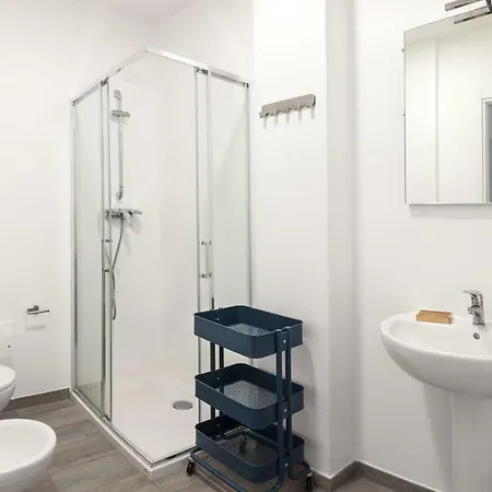 Hotel apartamentowy Miriam & Pietra Ligure