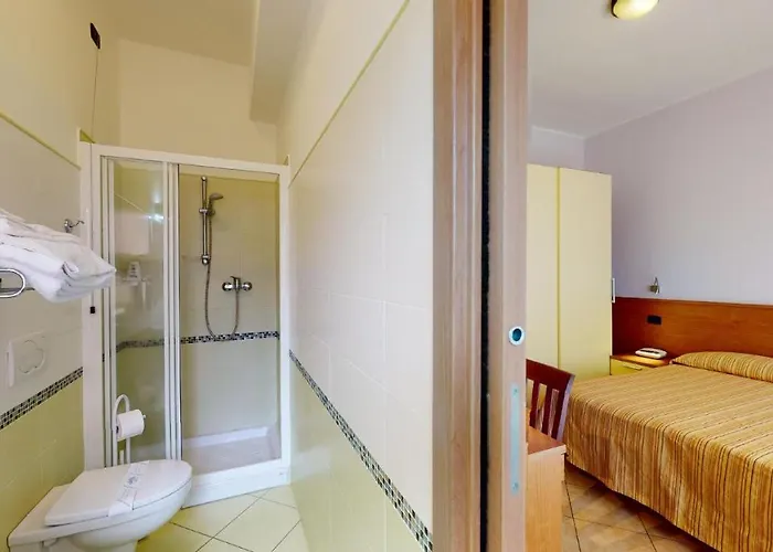 Miriam & Pietra Ligure