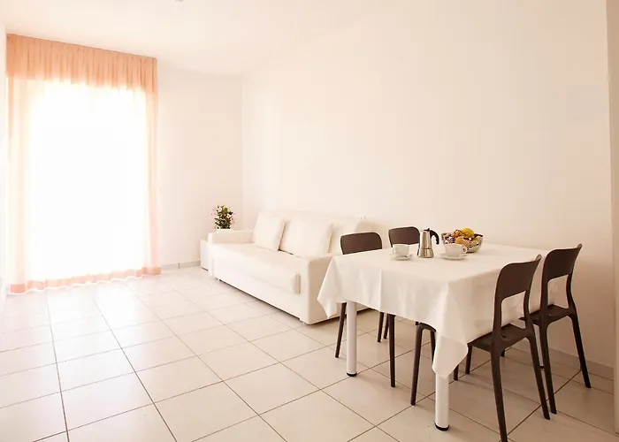 Miriam & Apartmanhotel Pietra Ligure