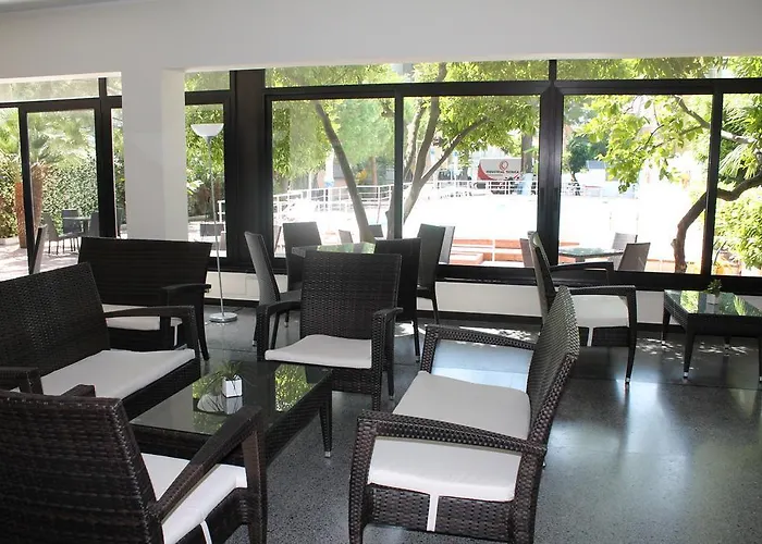 Miriam & 3* Pietra Ligure