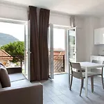Miriam & Aparthotel 3*