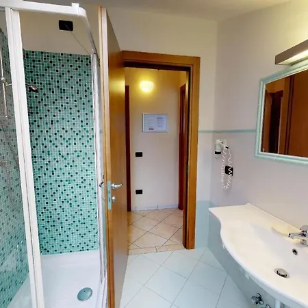 Miriam & Pietra Ligure