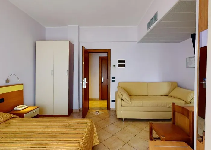 Miriam & 皮特拉利古